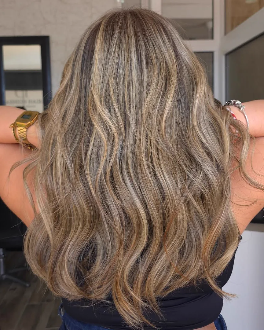 Madeixas e balayage feitas no Fashion Hairs